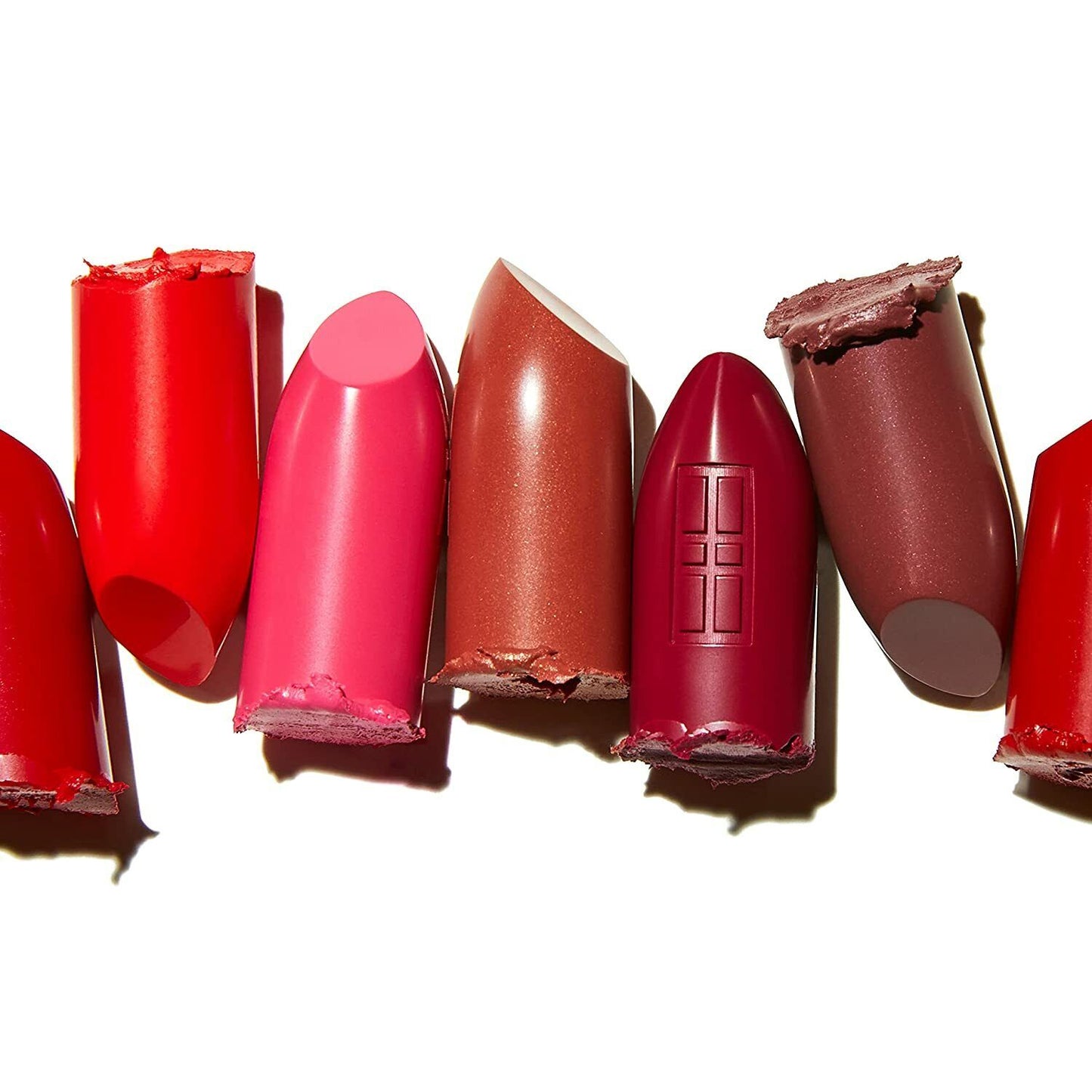 Elizabeth Arden Beautiful Color Lipstick 01 Power Red – Bold, Hydrating Red