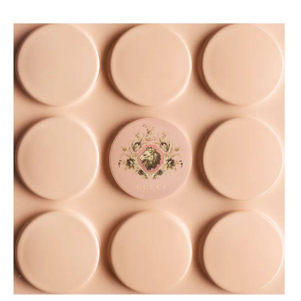 Gucci Cushion de Beaute Foundation Limited Edition 02.5 Shade