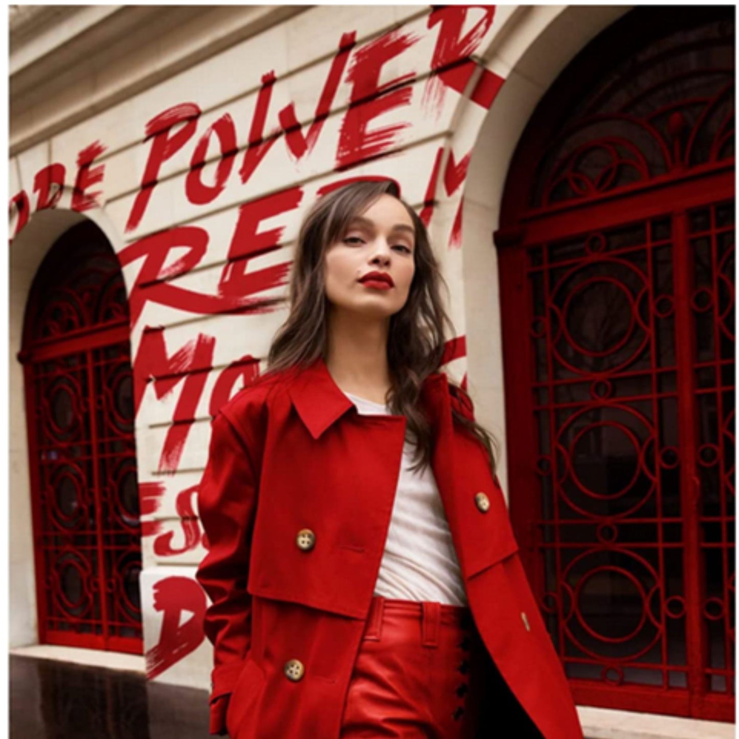 L'Oreal Rouge Signature Matte Liquid Lipstick 138 Honored – Elegant, Weightless Matte