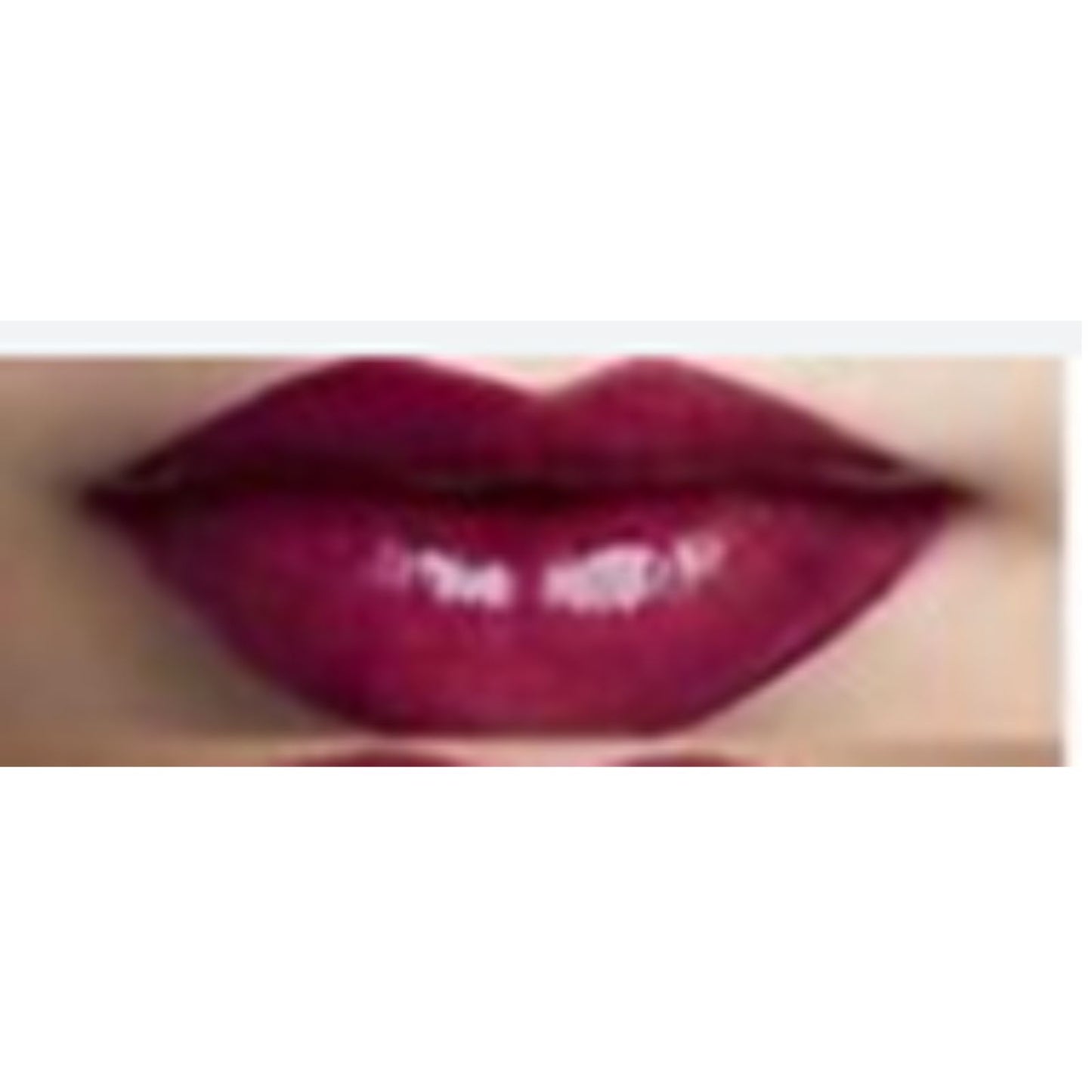 L’Oreal Rouge Signature Lip Gloss 135 Dahlia Insolent – Bold, Glossy Shine