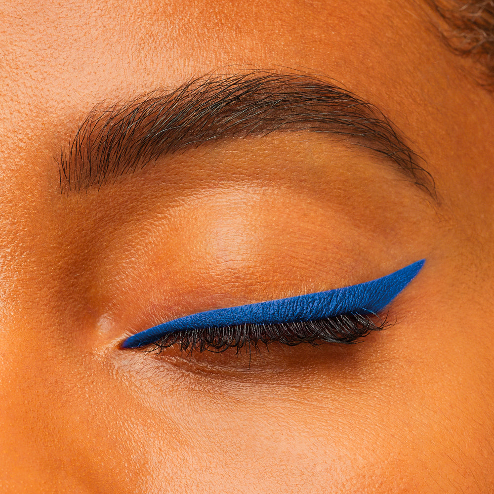 Bourjois Clubbing Waterproof Contour Eyeliner Pencil – 46 Blue Neon